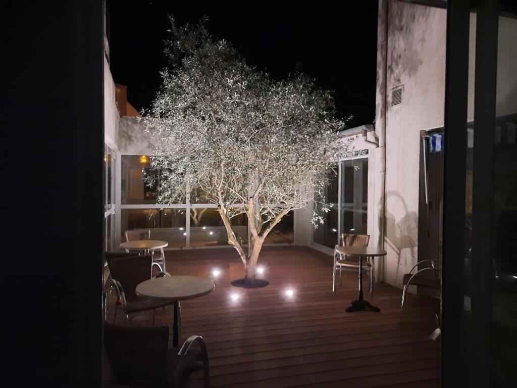 La Villa Des Golf.E.S Theix Exterior photo